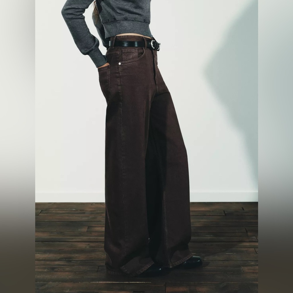 Zara Extra Wide Leg High Waist Jeans in Brown / XS, 0